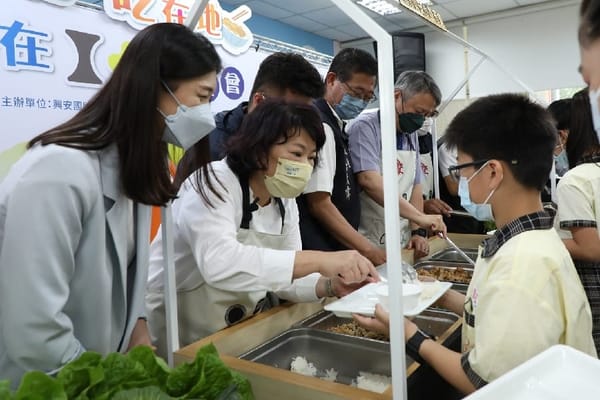 「食育力 吃在地 雙語在I+」 食育融入跨域學習課程