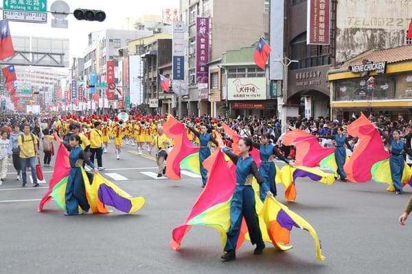 全城瘋管樂！黃敏惠市長、富邦悍將應援團大跳《管他什麼音樂》、《台灣尚勇》全場沸騰