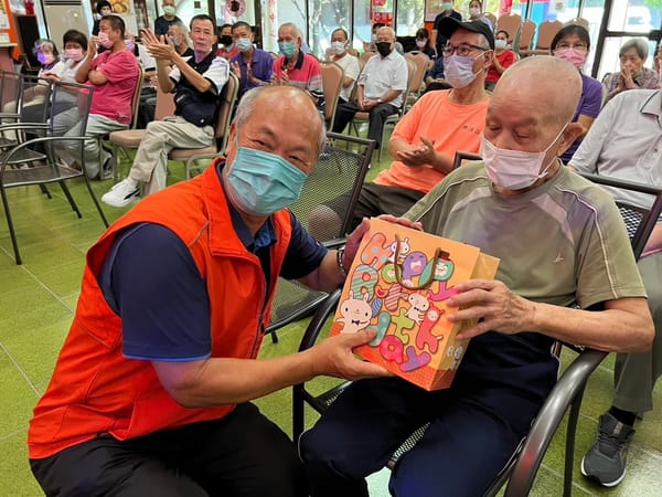 佳里榮家紀念八二三抗戰台南市緣圓園客家樂舞團公益表演
