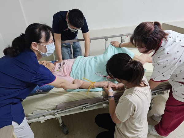 佳里榮家辦理114年度住民健康檢查，守護家區住民健康！