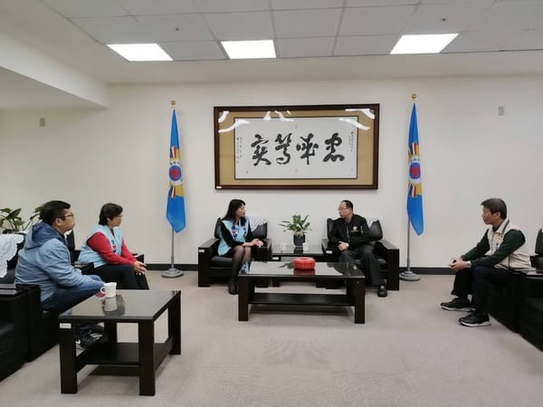 臺南市淨緣慈善會認養榮民遺孤 行動不落人後